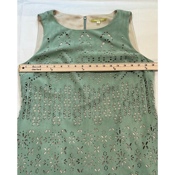 Gianni Bini Dress Mint Green Suede Feel Cut Out Sleeveless Size 12 (067) - Picture 7 of 10